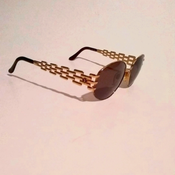 Valentino Vintage Women's Sunglasses - Picture 3 of 10